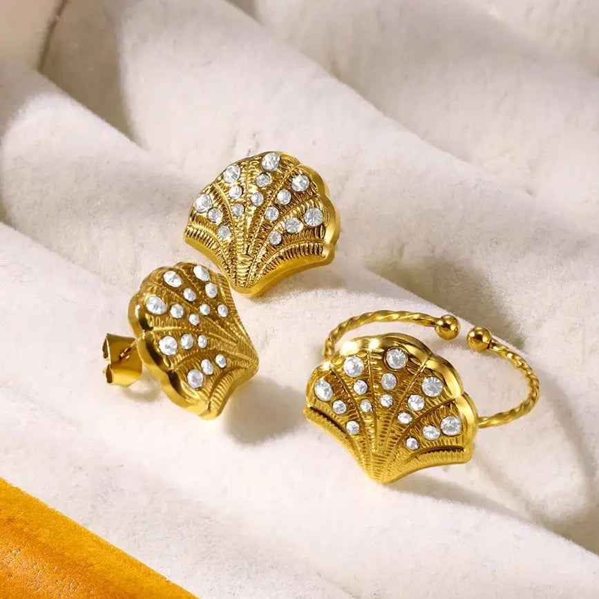 Zircon Shell Earrings
